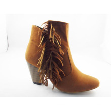 Nuevo estilo de moda Chunk Heel Boots (HCY03-119)